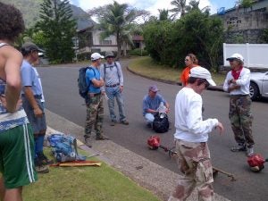 img-20120616-00027 group of people