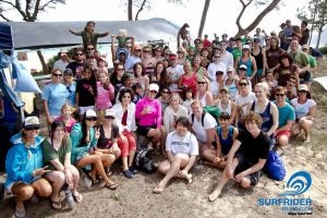 img0692-l group shot of 100 people